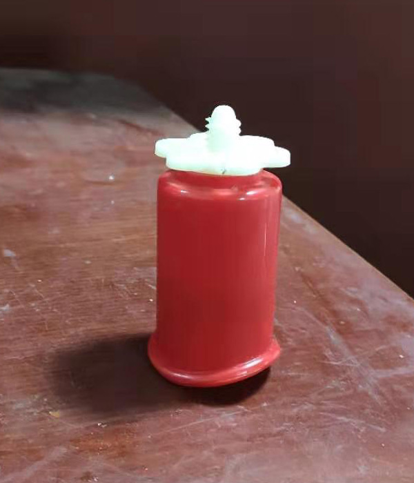 注塑塑胶模具110